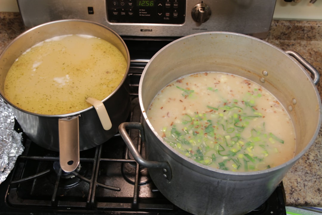 Immersion blender making soup