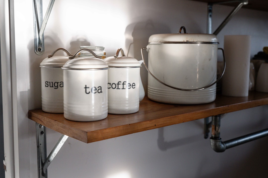 Kitchen storage containers