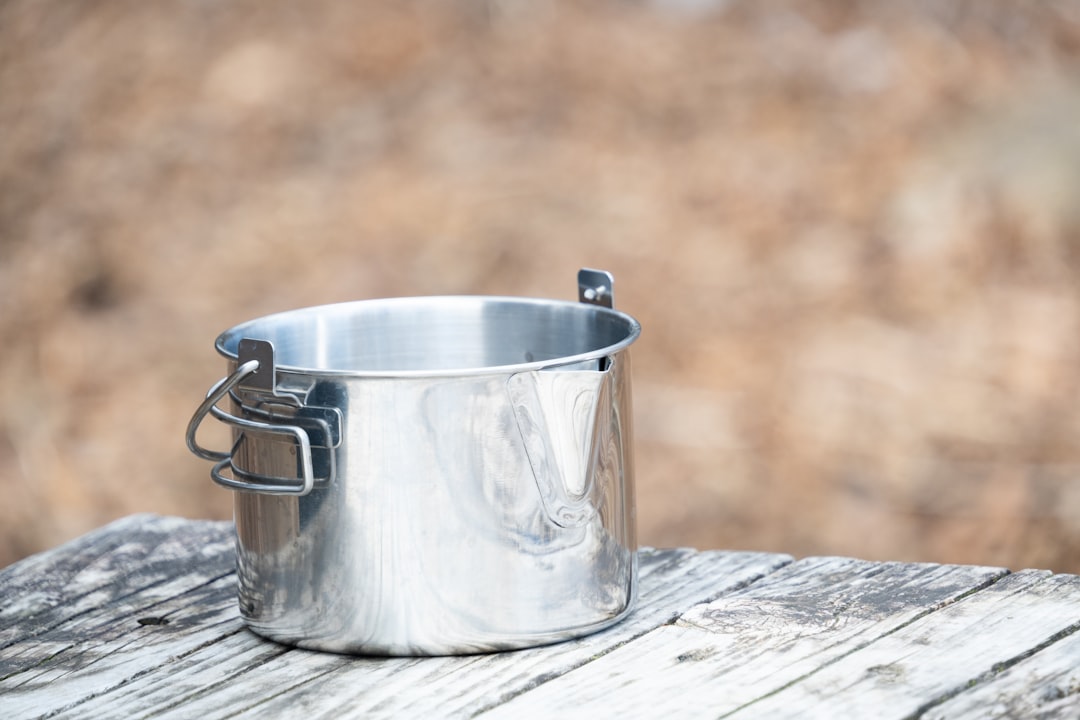 Stainless steel inner pot cooking