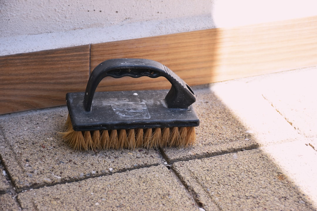 Grill brush cleaning
