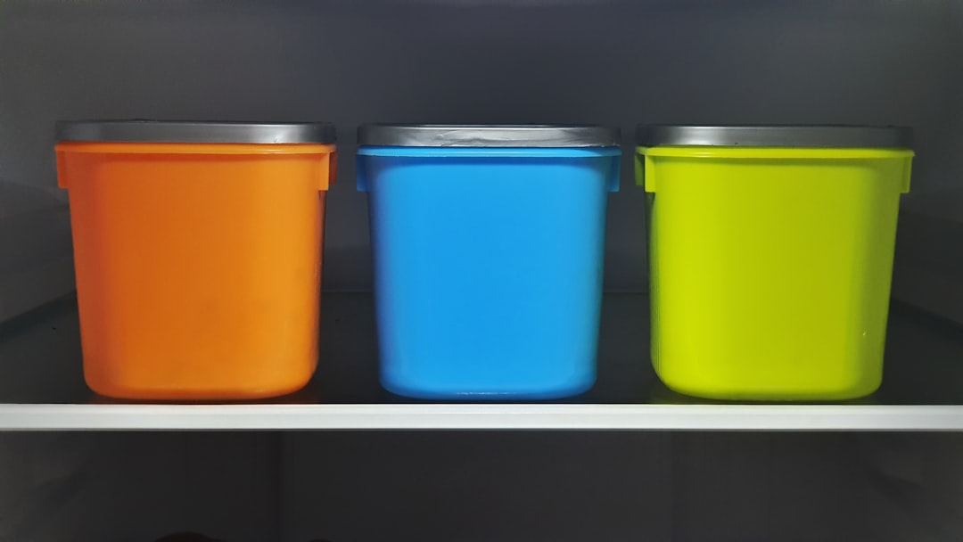 Close up of glass meal prep container with snap locking silicone seal lid