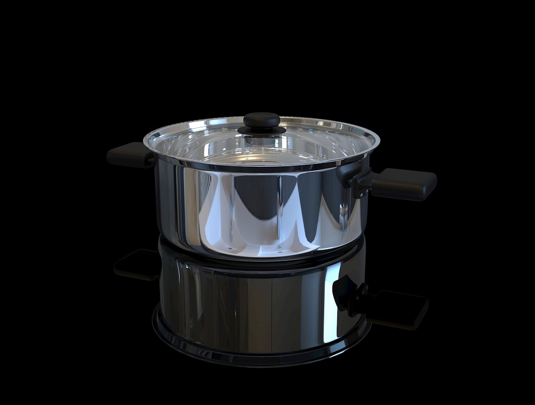 Pot on stove with stirring mechanism