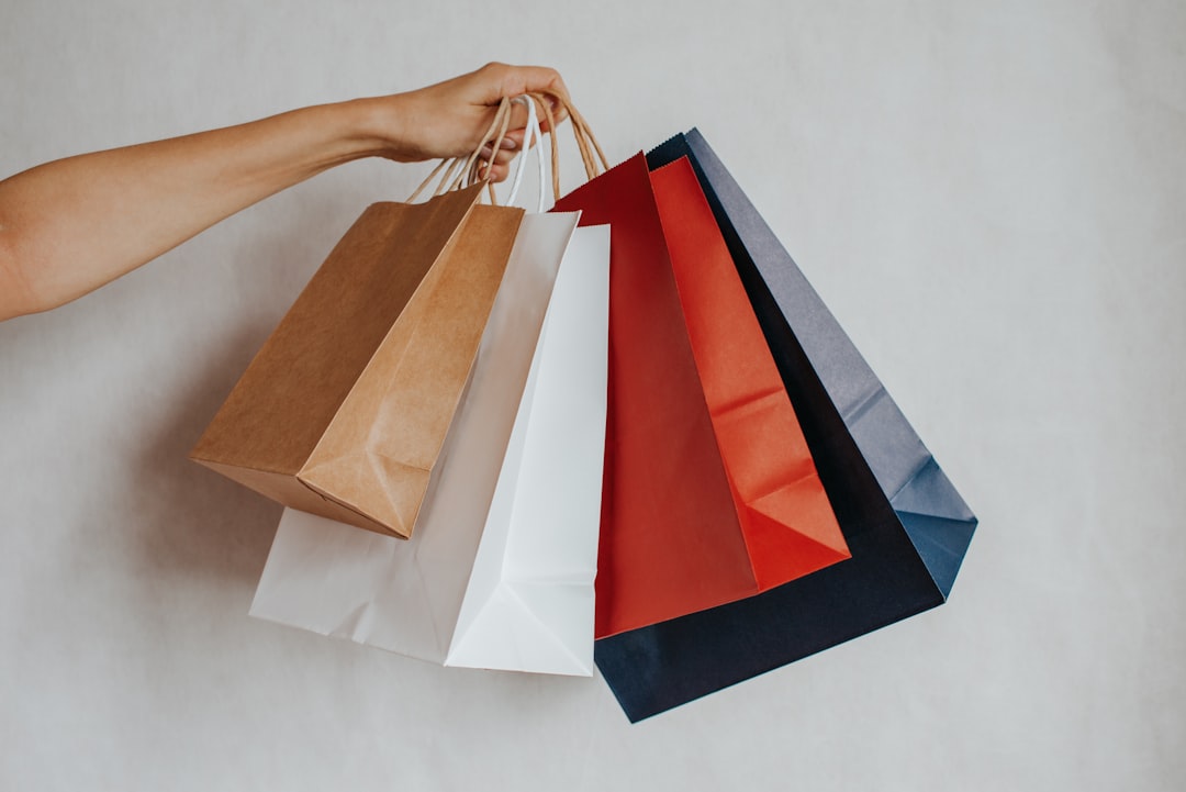 Kraft paper gift bags for party favors and treats