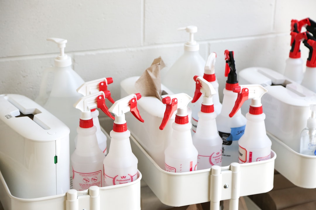 Portable cleaning caddy with kitchen supplies
